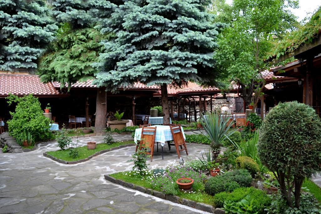 Hotel Krasteva House à Berkovitsa Extérieur photo